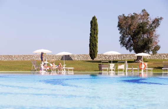 acaya resort piscina 1 570