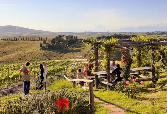 Aperitivo in vigna toscana accordo 23